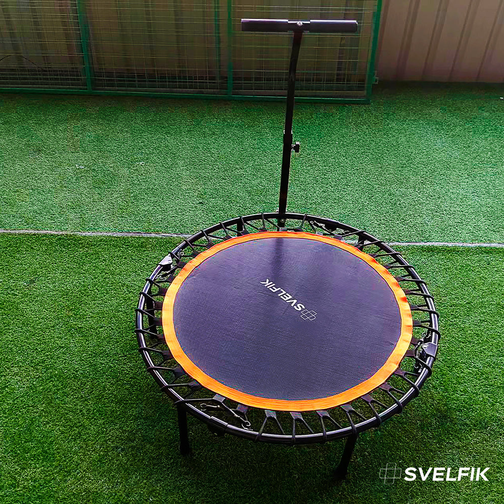 TRAMPOLÍN PLEGABLE CON AGARRADERA DE 102 CMS (SALDOS)